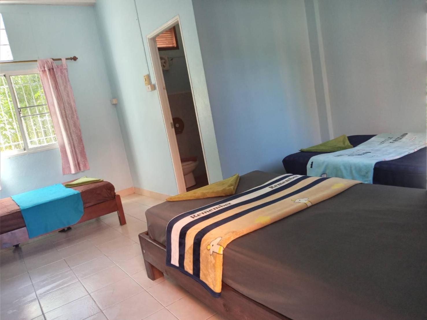 Sarin Guesthouse สาริน タオ島 エクステリア 写真