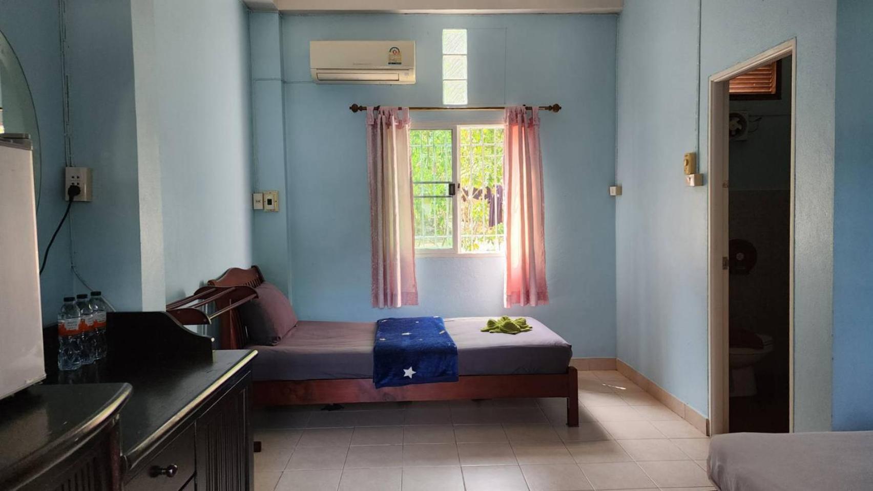 Sarin Guesthouse สาริน タオ島 エクステリア 写真