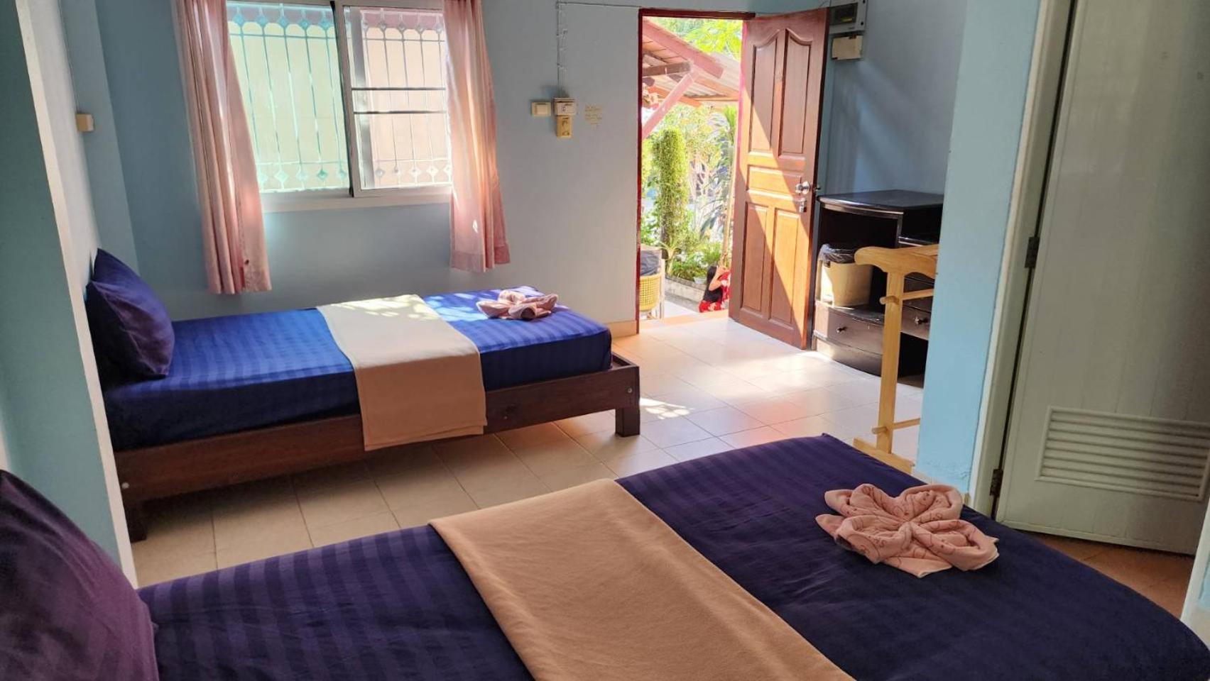 Sarin Guesthouse สาริน タオ島 エクステリア 写真