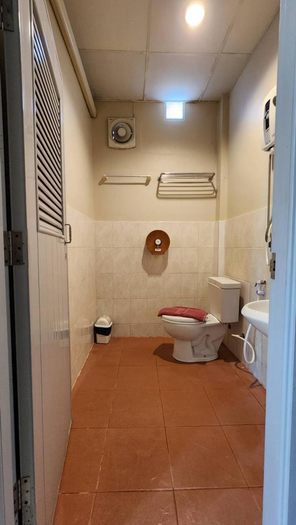 Sarin Guesthouse สาริน タオ島 エクステリア 写真