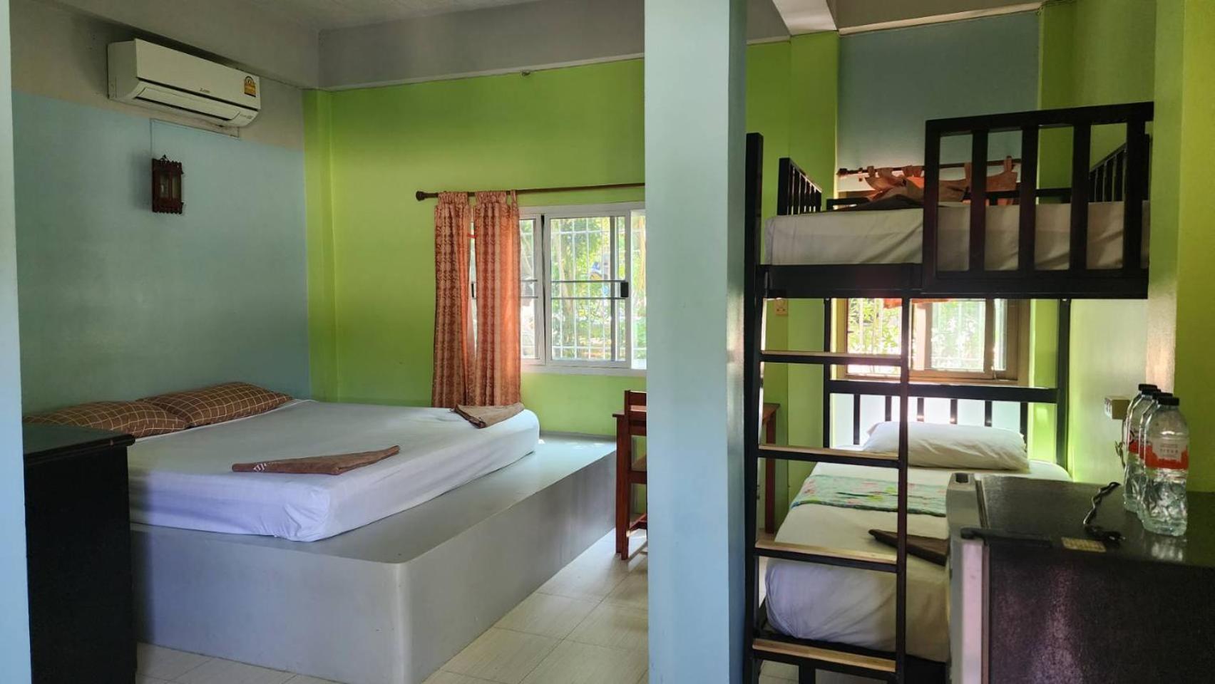 Sarin Guesthouse สาริน タオ島 エクステリア 写真