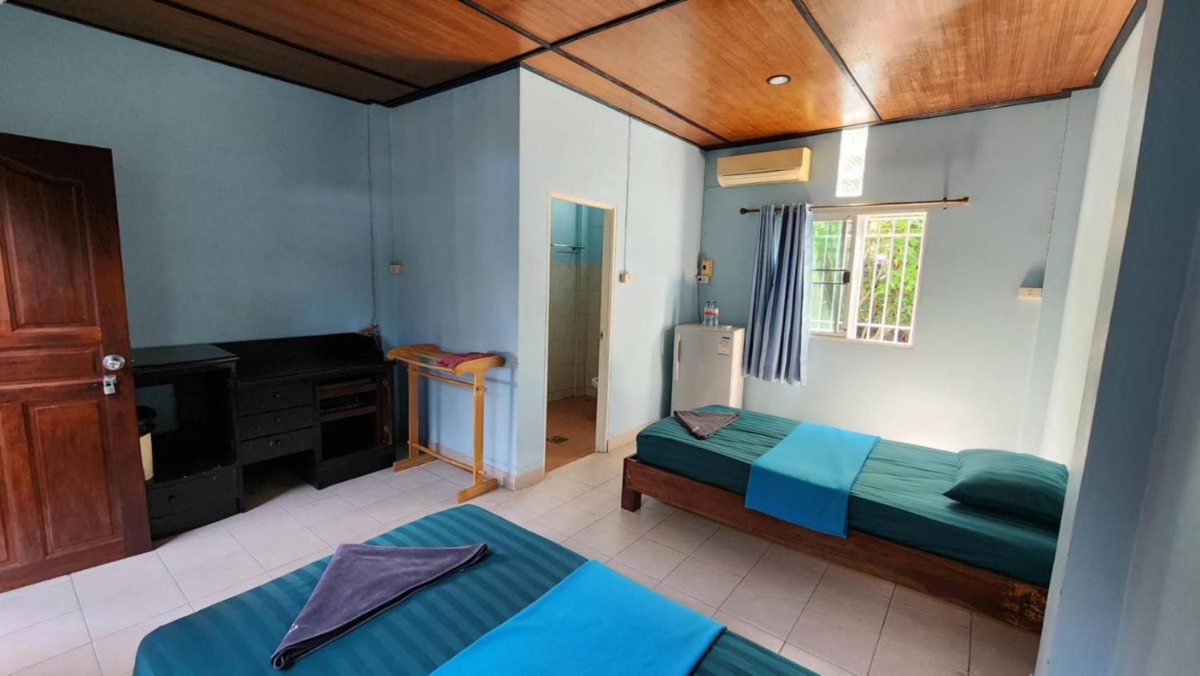 Sarin Guesthouse สาริน タオ島 エクステリア 写真